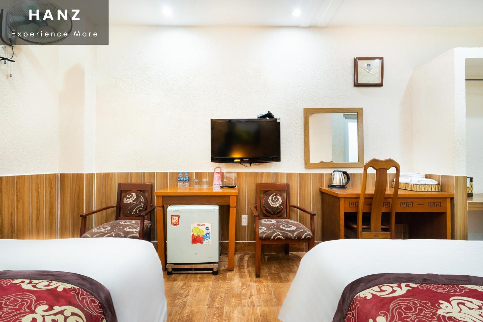 Hanz Queen Airport Hotel Saigon โฮจิมินห์ซิตี้ ภายนอก รูปภาพ