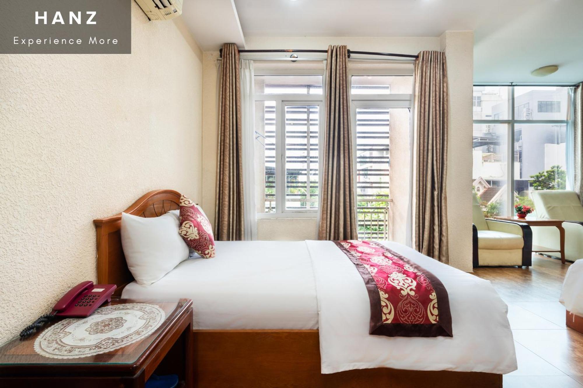 Hanz Queen Airport Hotel Saigon โฮจิมินห์ซิตี้ ภายนอก รูปภาพ